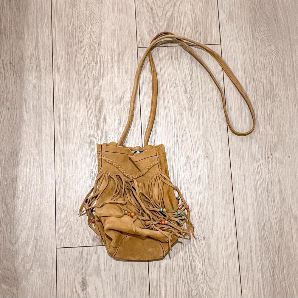 Lucky Brand Suedewood Fringe Beaded Bucket Style Crossbody Purse Y2K Vintage - Picture 1 of 5
